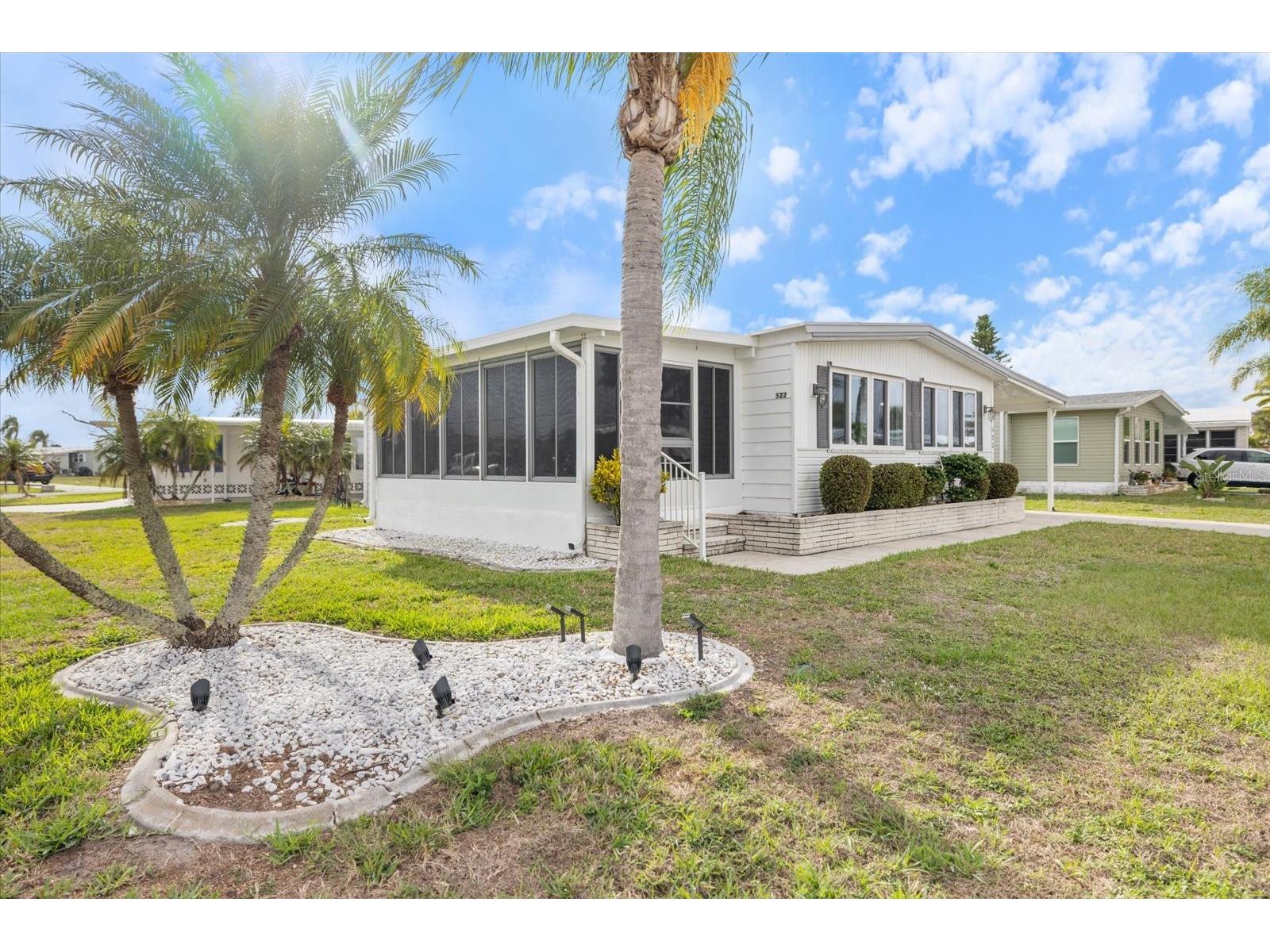 522 Parkwood Avenue North Port FL 34287 N6143406 image3