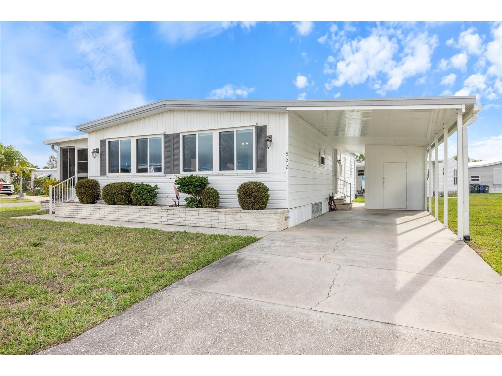 522 Parkwood Avenue North Port FL 34287 N6143406 image4