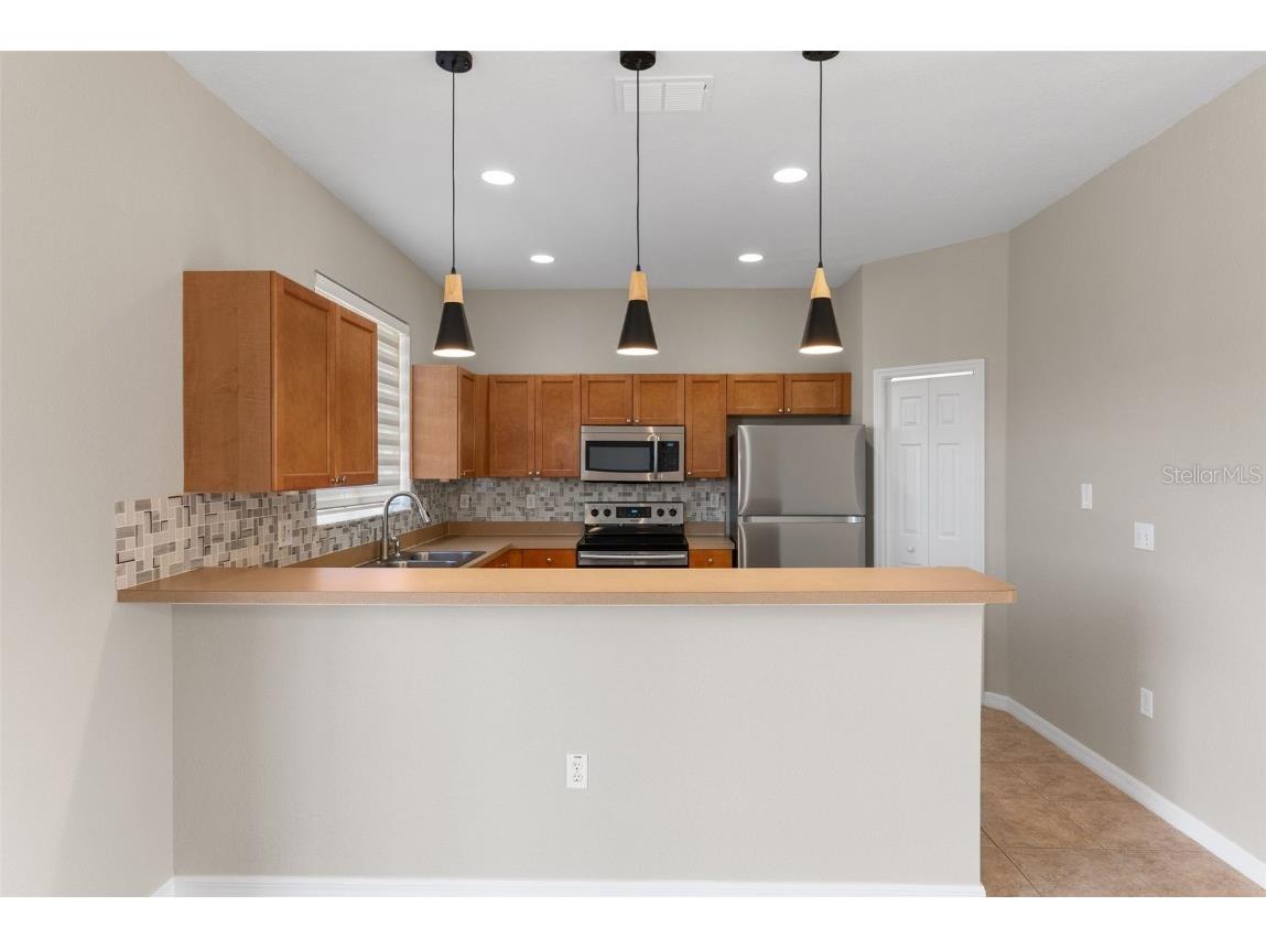 522 Parsley Court Kissimmee FL 34759 P4937340 image10