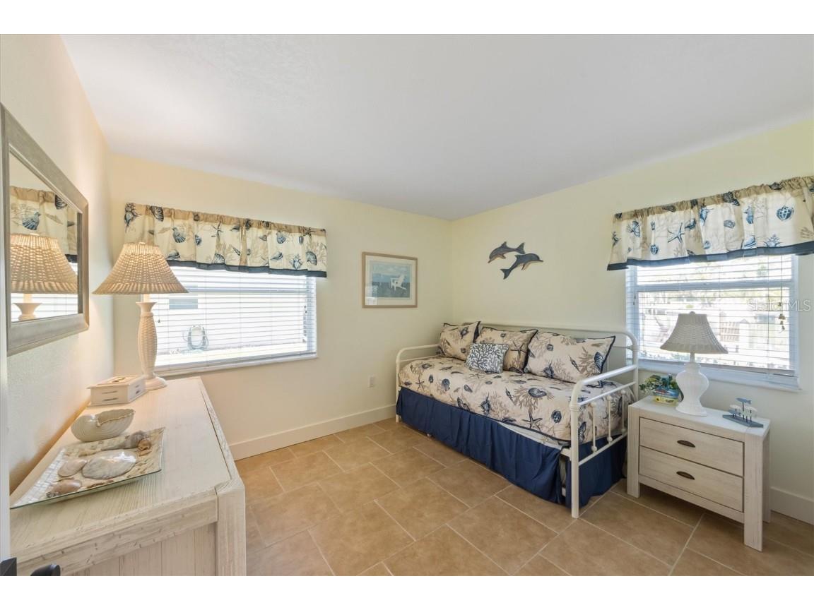 522 Pine Avenue #6B Anna Maria FL 34216 A4658962 image15