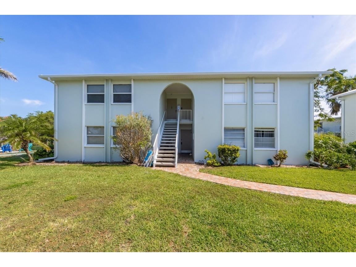 522 Pine Avenue #6B Anna Maria FL 34216 A4658962 image2