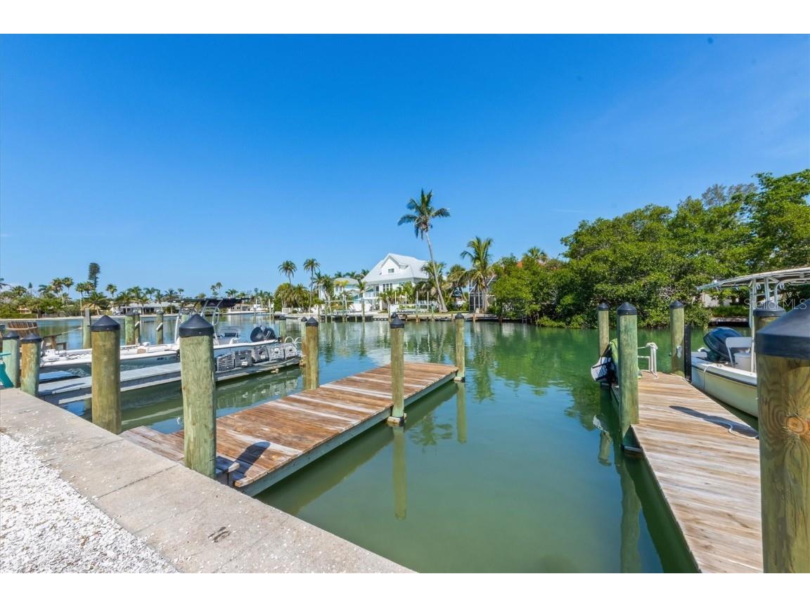 522 Pine Avenue #6B Anna Maria FL 34216 A4658962 image20