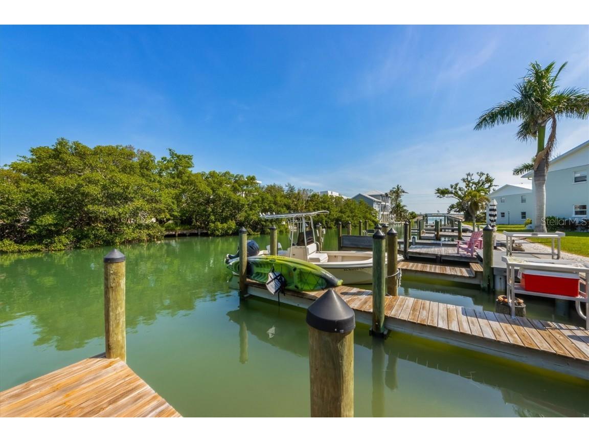 522 Pine Avenue #6B Anna Maria FL 34216 A4658962 image22