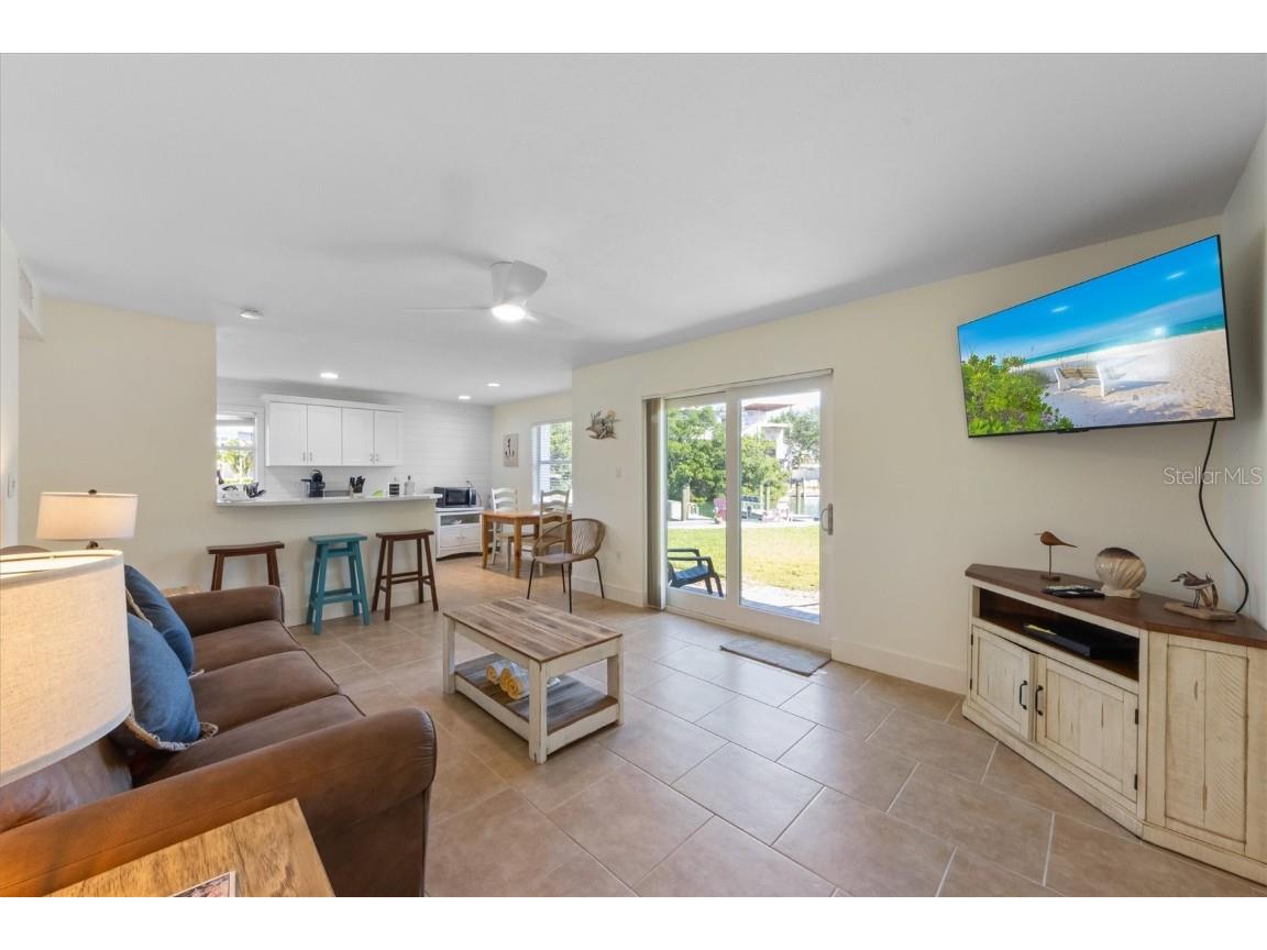522 Pine Avenue #6B Anna Maria FL 34216 A4658962 image4