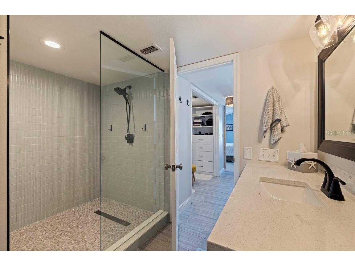 522 Pinellas Bayway S #107 Saint Petersburg FL 33715 TB8429128 image26