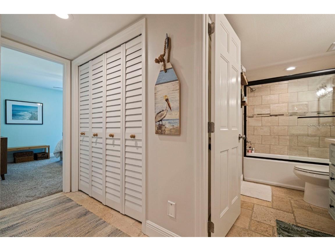 522 Pinellas Bayway S #107 Saint Petersburg FL 33715 TB8429128 image27