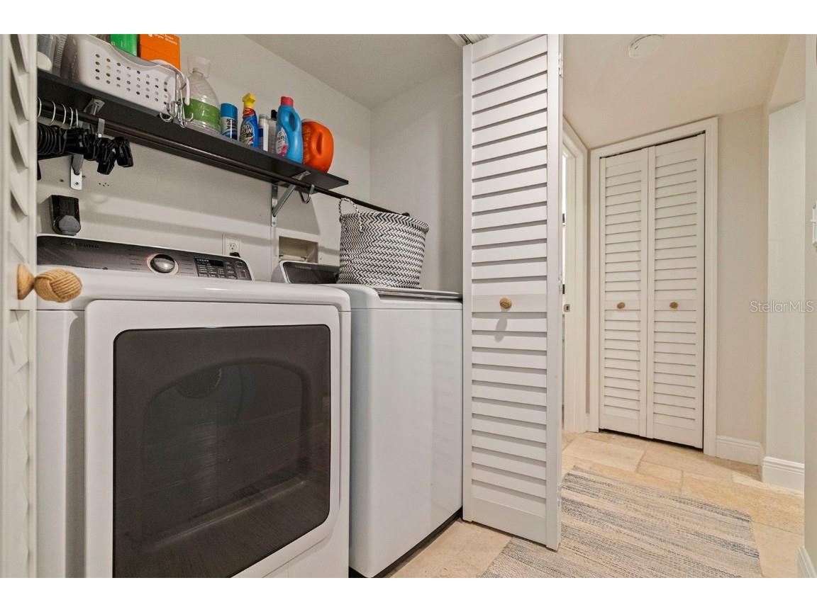 522 Pinellas Bayway S #107 Saint Petersburg FL 33715 TB8429128 image28