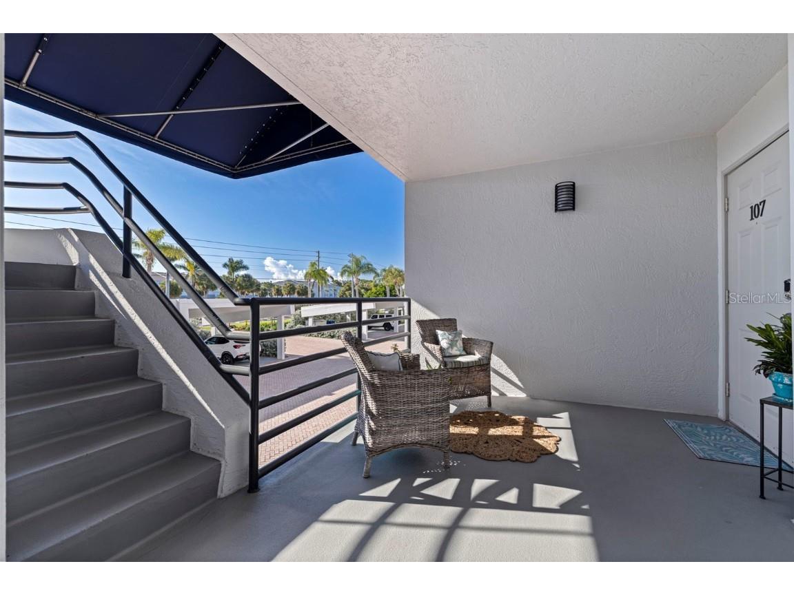 522 Pinellas Bayway S #107 Saint Petersburg FL 33715 TB8429128 image7