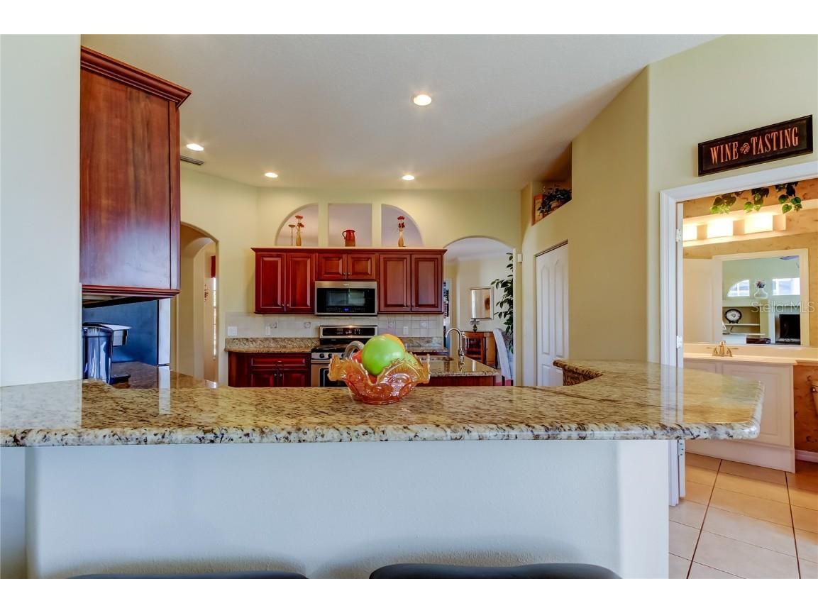 522 Planters Manor Way Bradenton FL 34212 TB8374980 image11