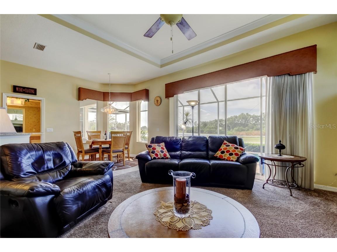 522 Planters Manor Way Bradenton FL 34212 TB8374980 image17