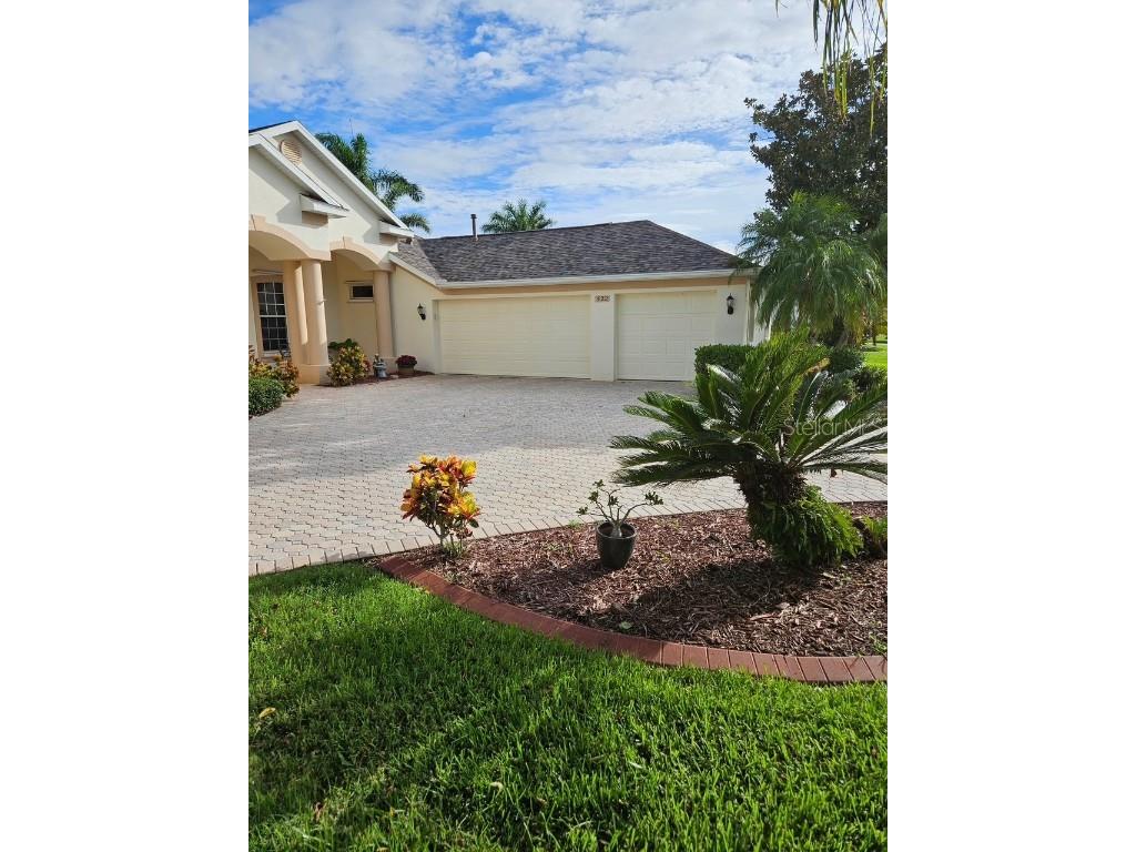522 Planters Manor Way Bradenton FL 34212 TB8374980 image5