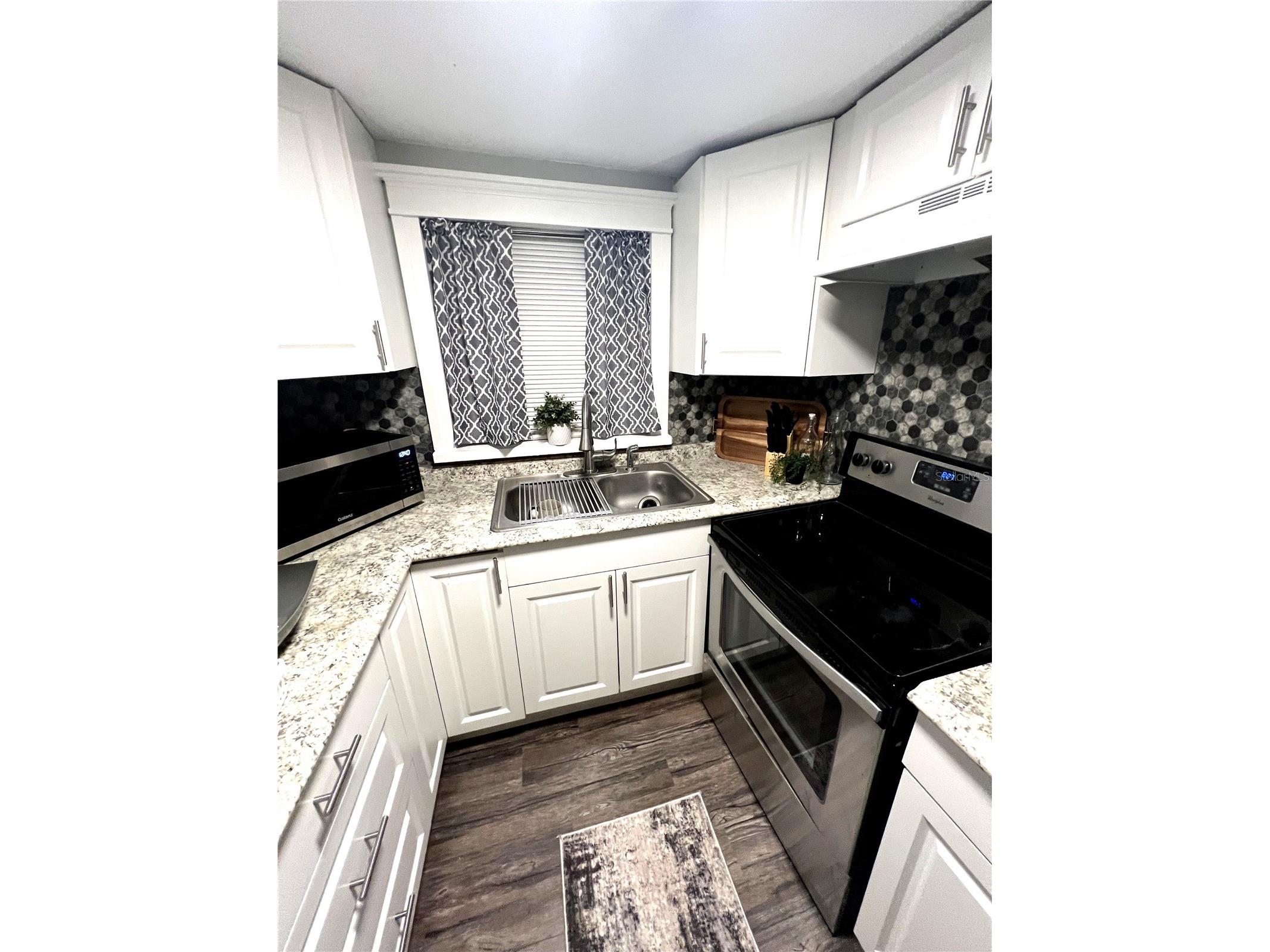 522 Rosery Road NW Largo FL 33770 TB8494059 image18