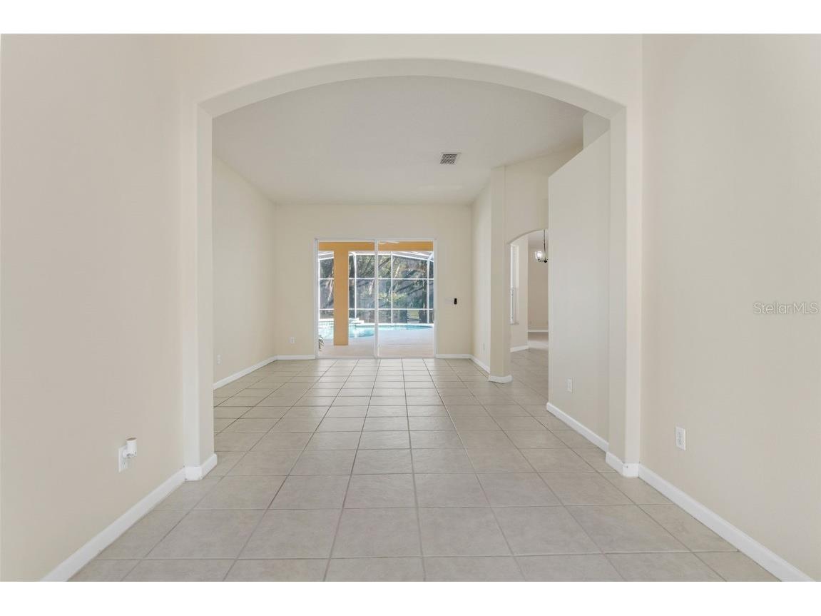 522 Sand Wedge Loop Apopka FL 32712 O6344568 image7