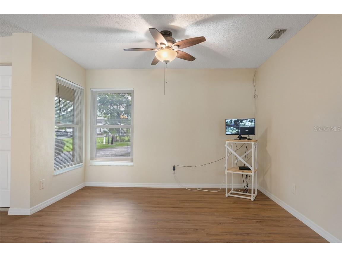 522 SE Paradise Point Road Crystal River FL 34429 OM708385 image24