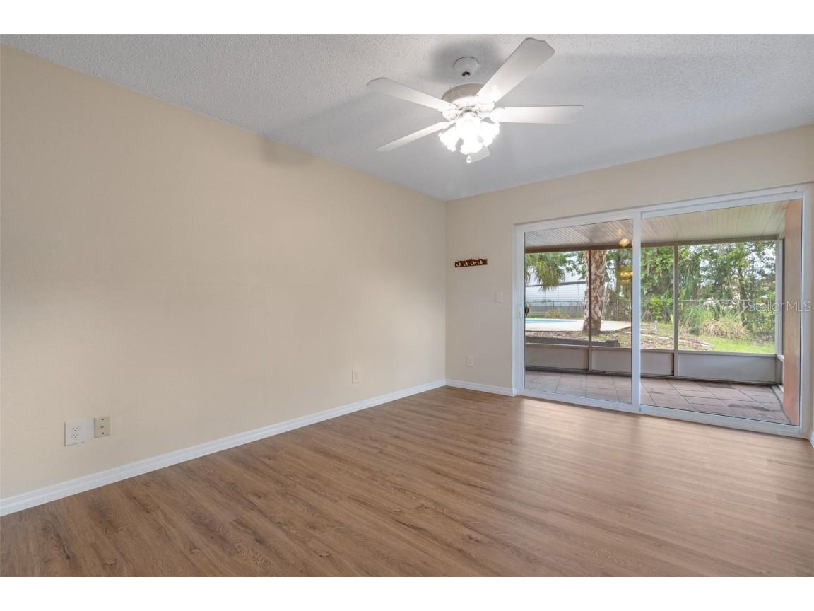 522 SE Paradise Point Road Crystal River FL 34429 OM708385 image26