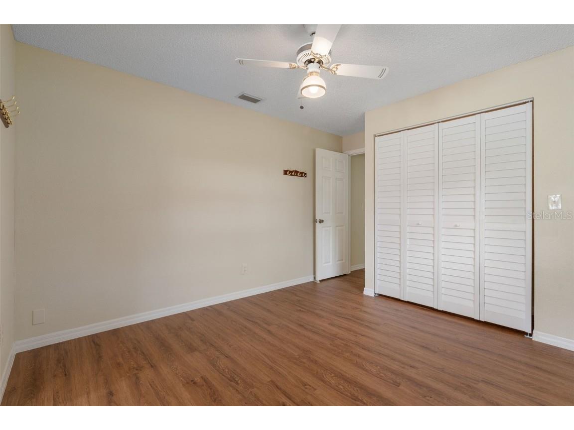 522 SE Paradise Point Road Crystal River FL 34429 OM708385 image32