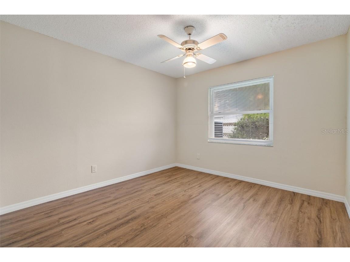 522 SE Paradise Point Road Crystal River FL 34429 OM708385 image34