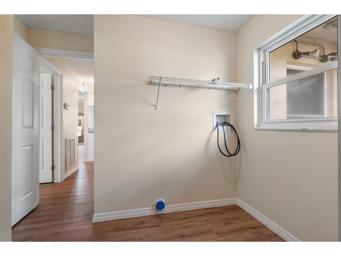 522 SE Paradise Point Road Crystal River FL 34429 OM708385 image37