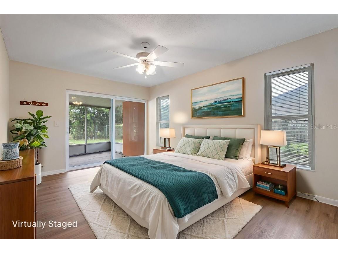 522 SE Paradise Point Road Crystal River FL 34429 OM708385 image4