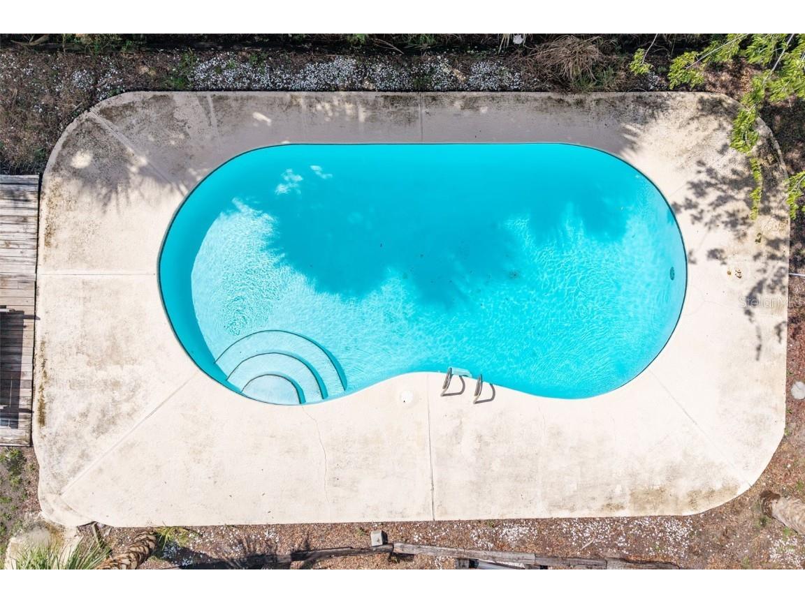 522 SE Paradise Point Road Crystal River FL 34429 OM708385 image44