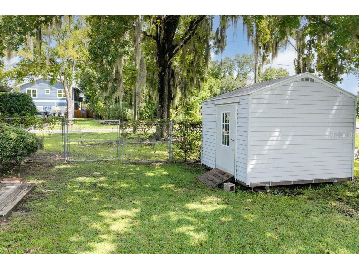 522 SE Paradise Point Road Crystal River FL 34429 OM708385 image47