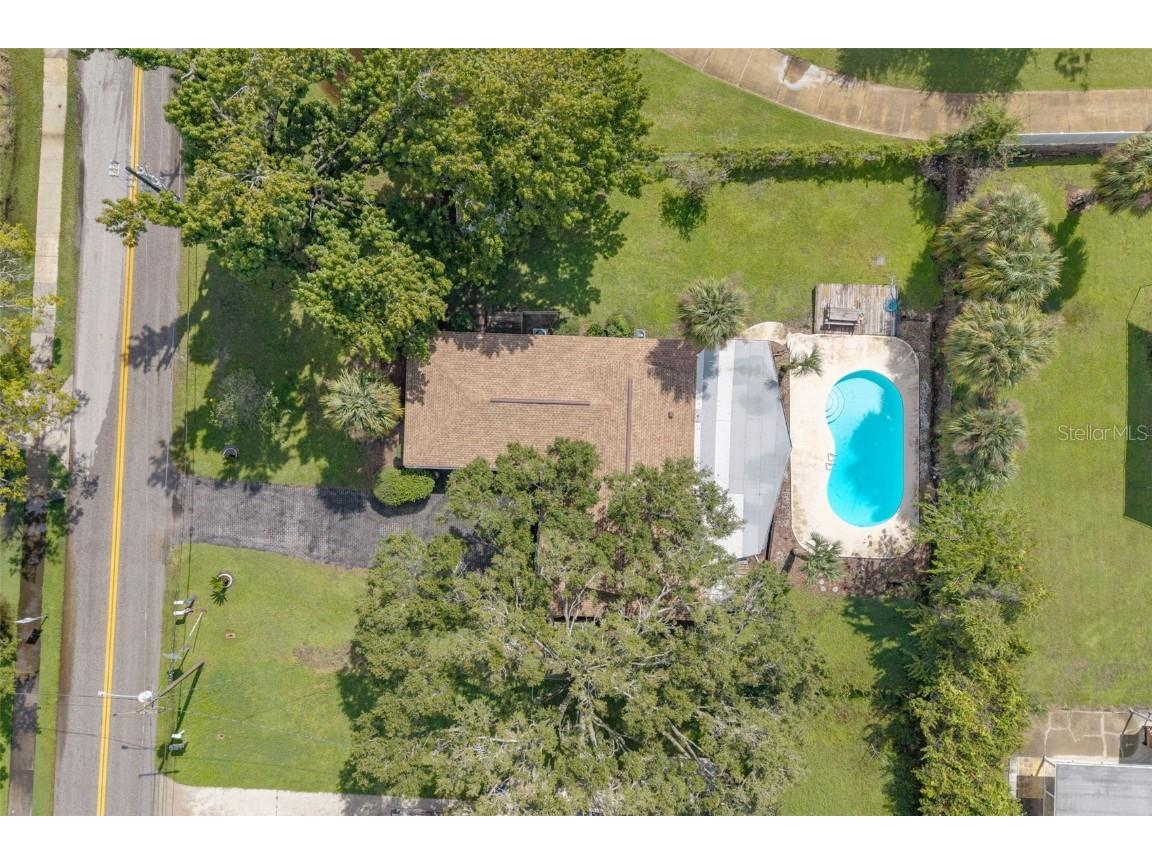 522 SE Paradise Point Road Crystal River FL 34429 OM708385 image5