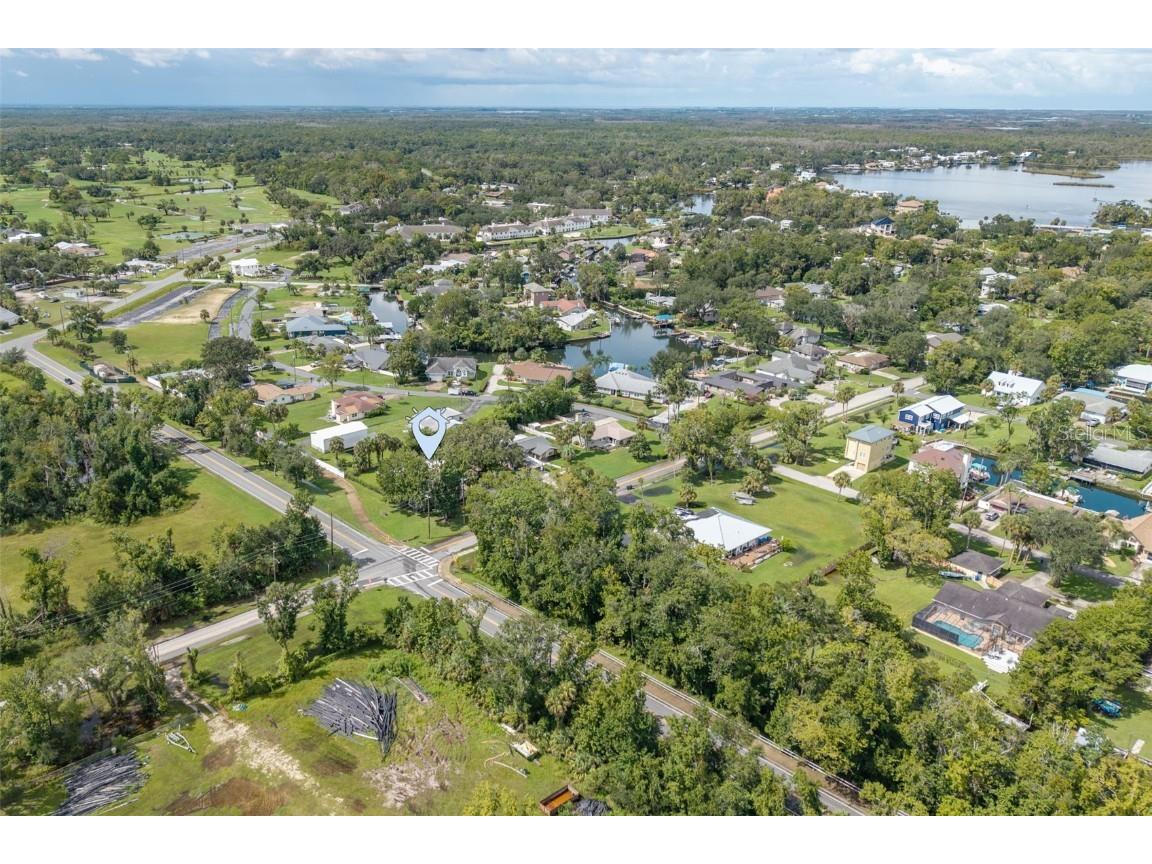 522 SE Paradise Point Road Crystal River FL 34429 OM708385 image57