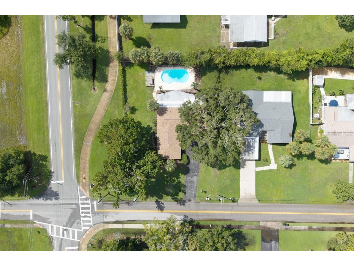 522 SE Paradise Point Road Crystal River FL 34429 OM708385 image59