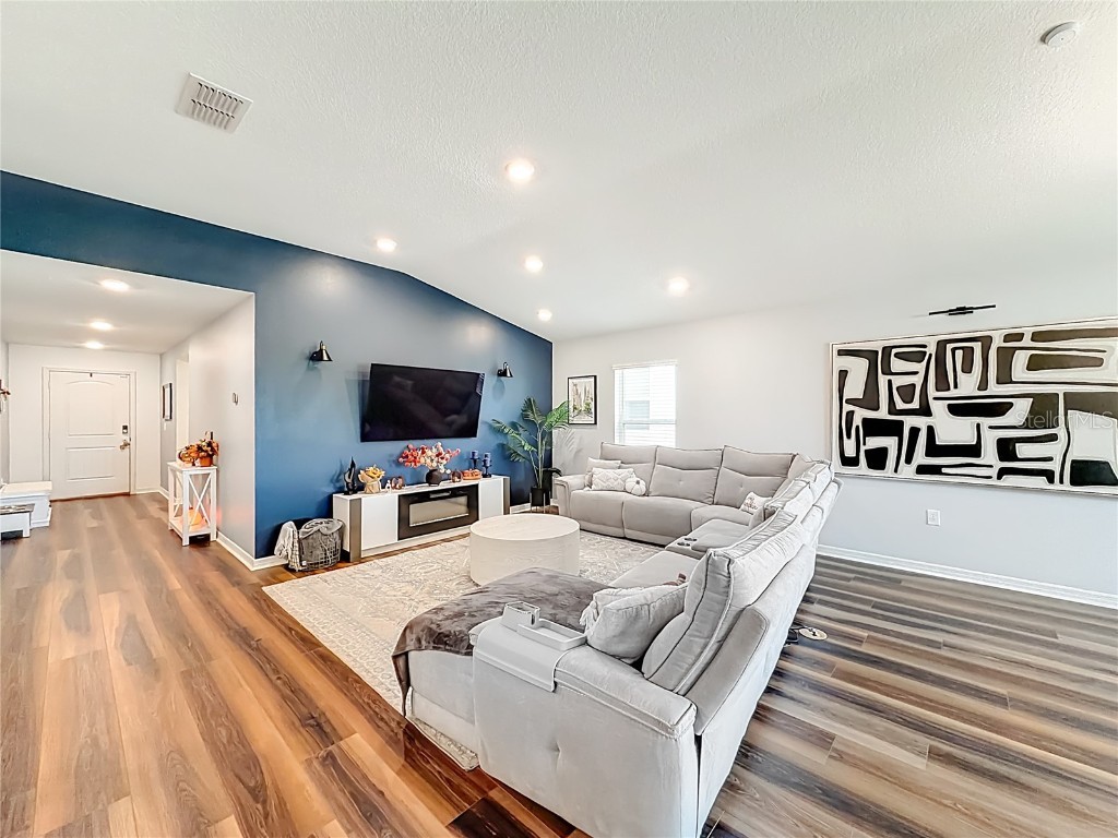 522 Summer Grove Lane Haines City FL 33844 A4671351 image17