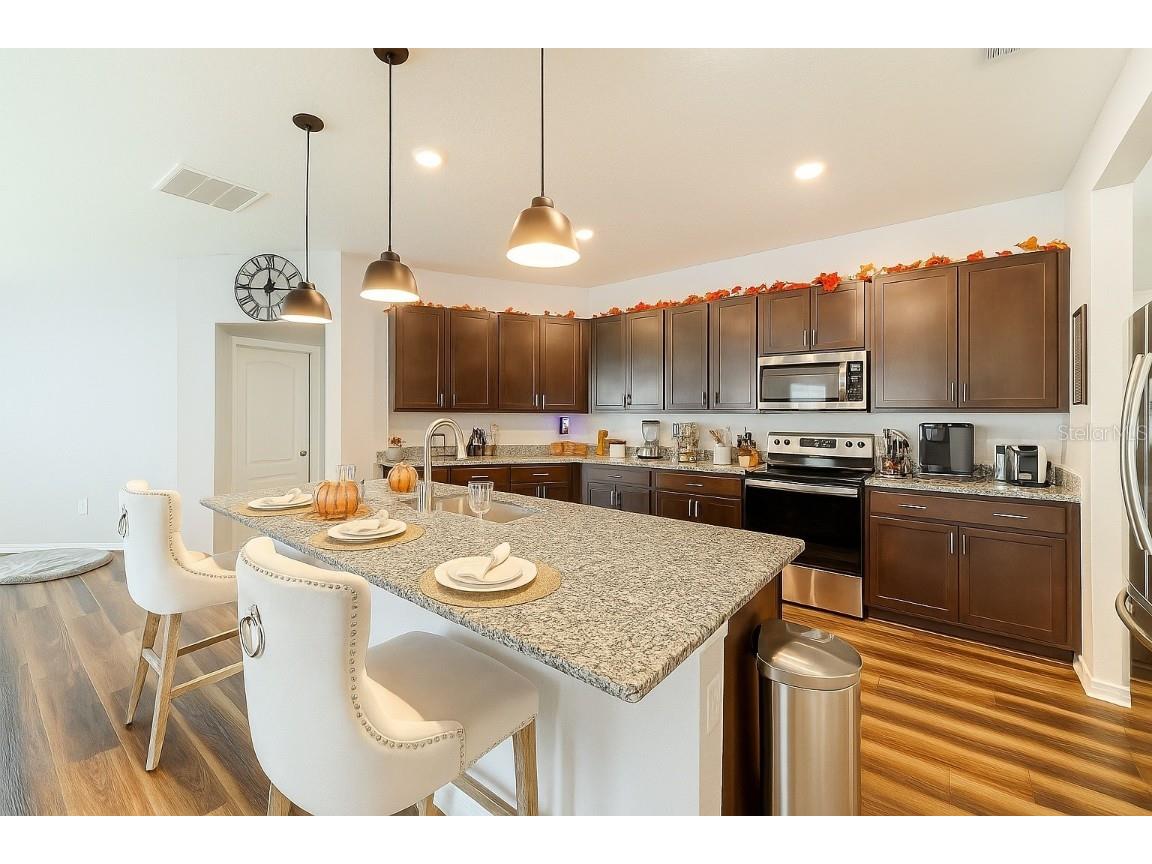 522 Summer Grove Lane Haines City FL 33844 A4671351 image3