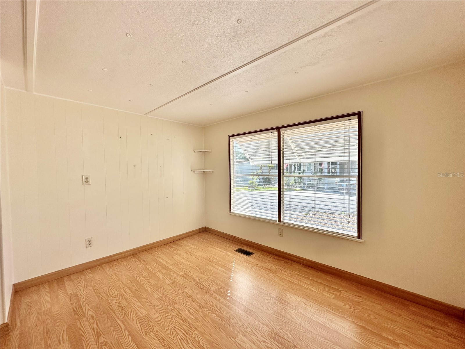 522 Tammi Drive Leesburg FL 34788 OM724355 image11