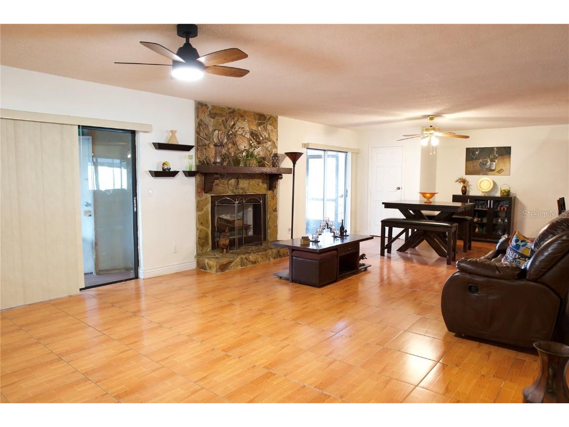 522 Wynnwood Drive Brandon FL 33511 TB8451271 image4