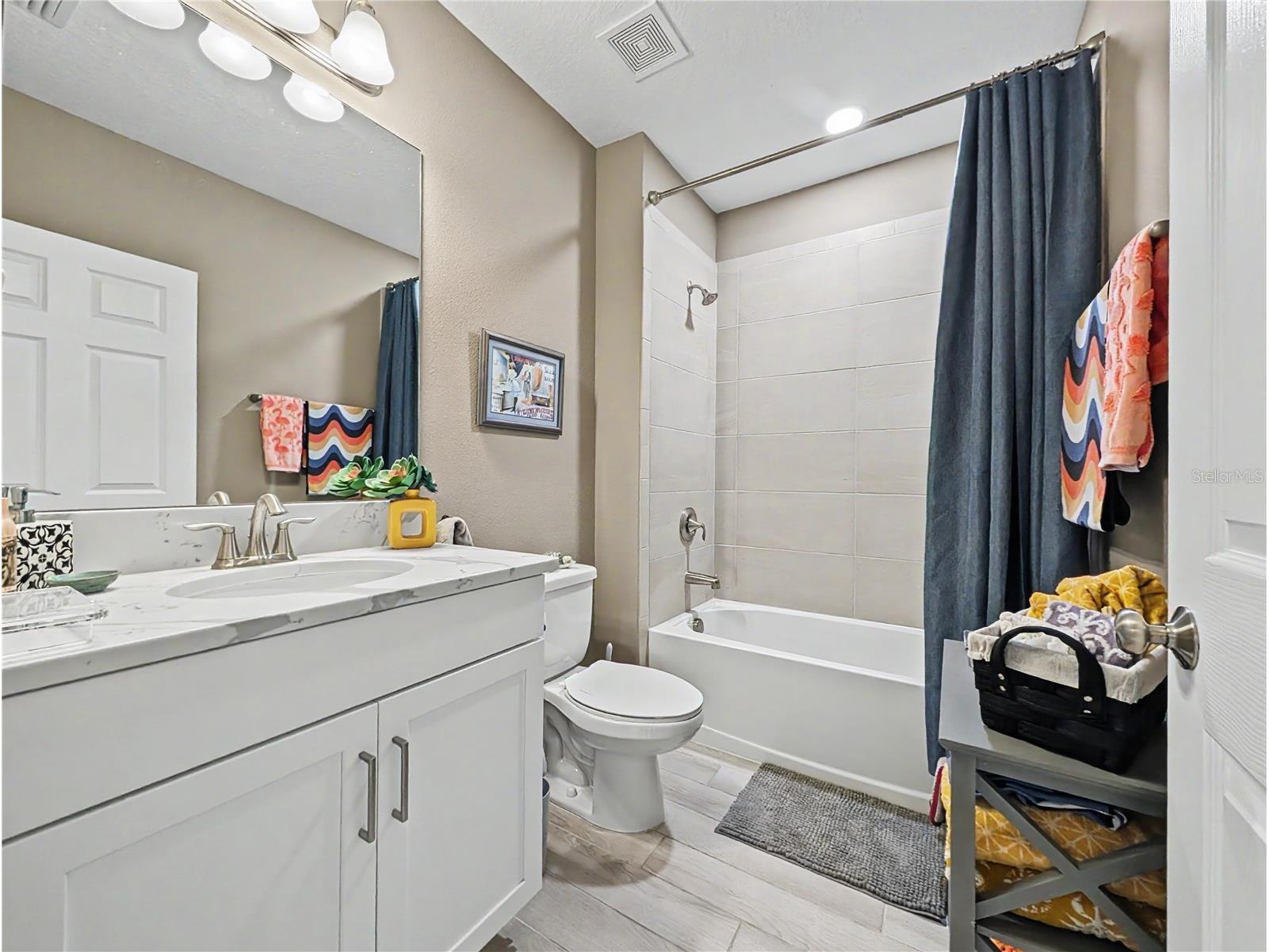5220 Badini Way Palmetto FL 34221 A4697421 image17