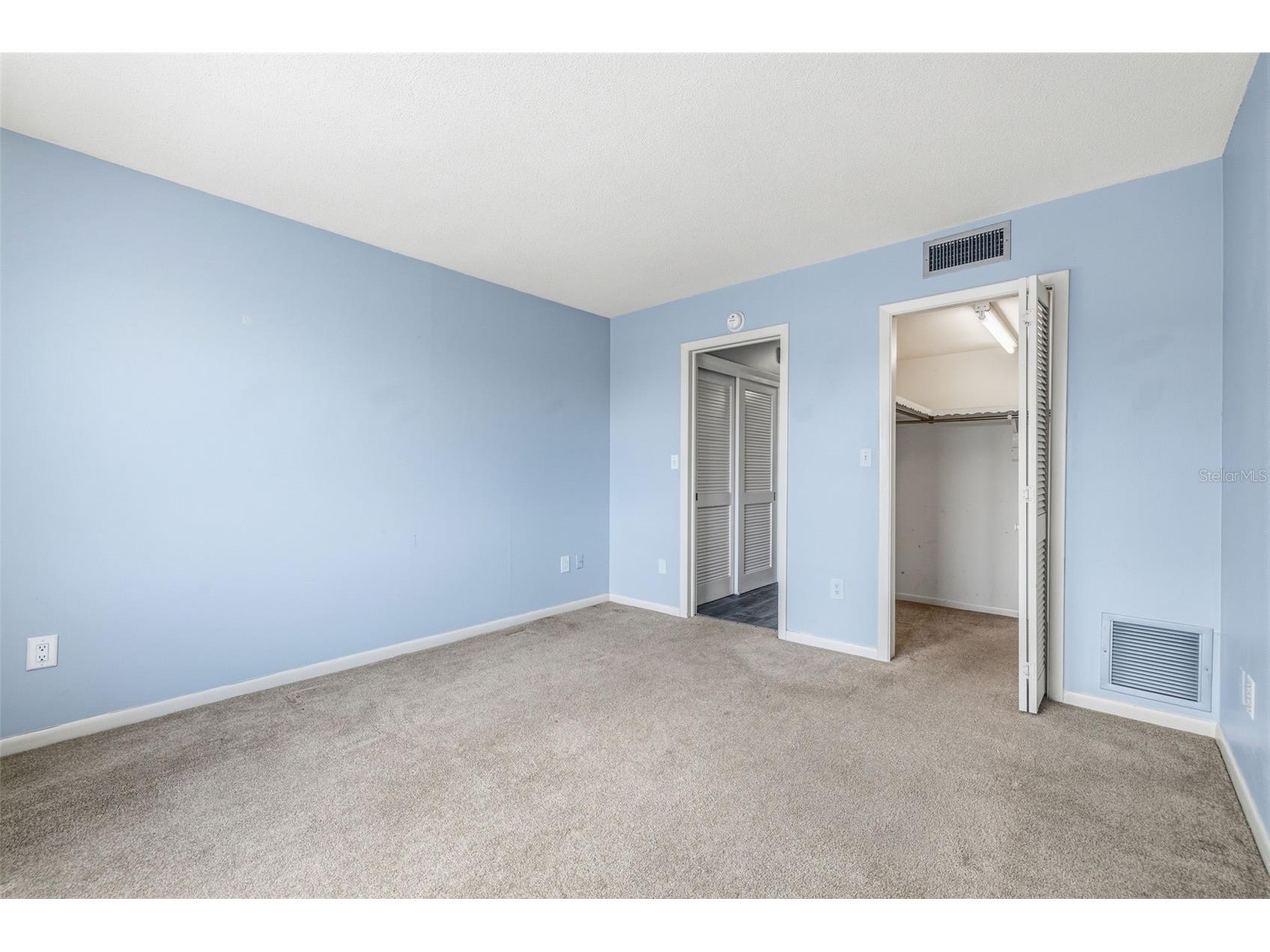 5220 Brittany Dr S #901 Saint Petersburg FL 33715 TB8501715 image25