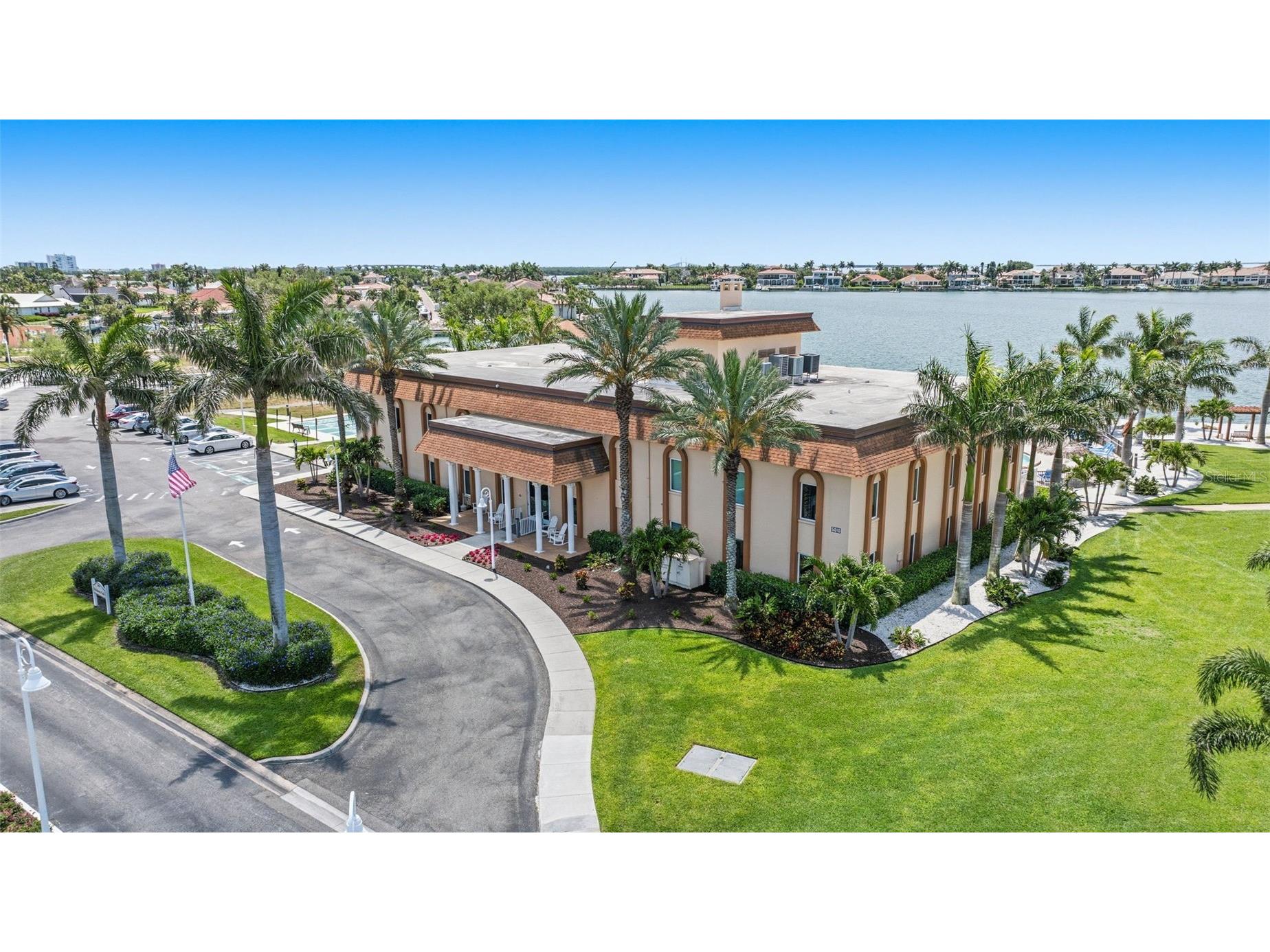 5220 Brittany Dr S #901 Saint Petersburg FL 33715 TB8501715 image42