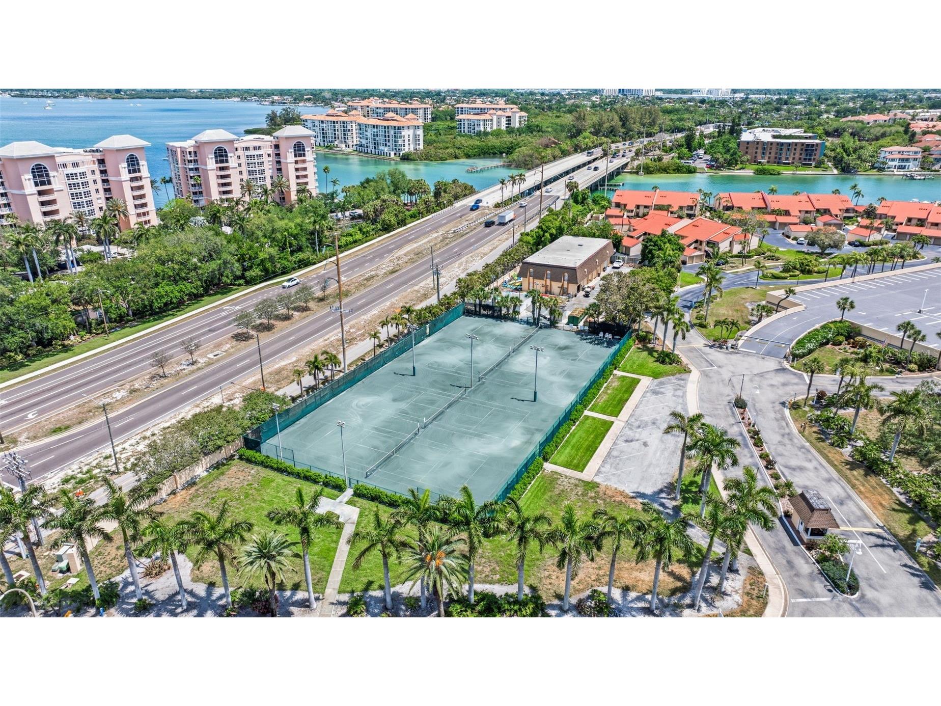 5220 Brittany Dr S #901 Saint Petersburg FL 33715 TB8501715 image43