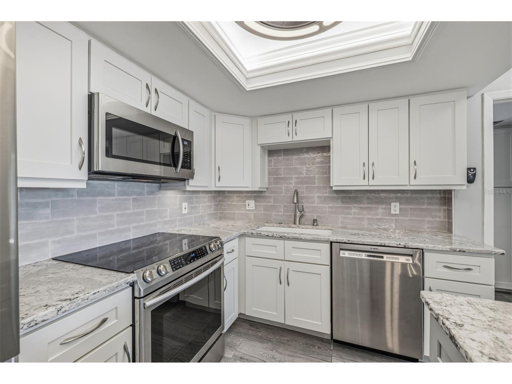 5220 Brittany Dr S #901 Saint Petersburg FL 33715 TB8501715 image6