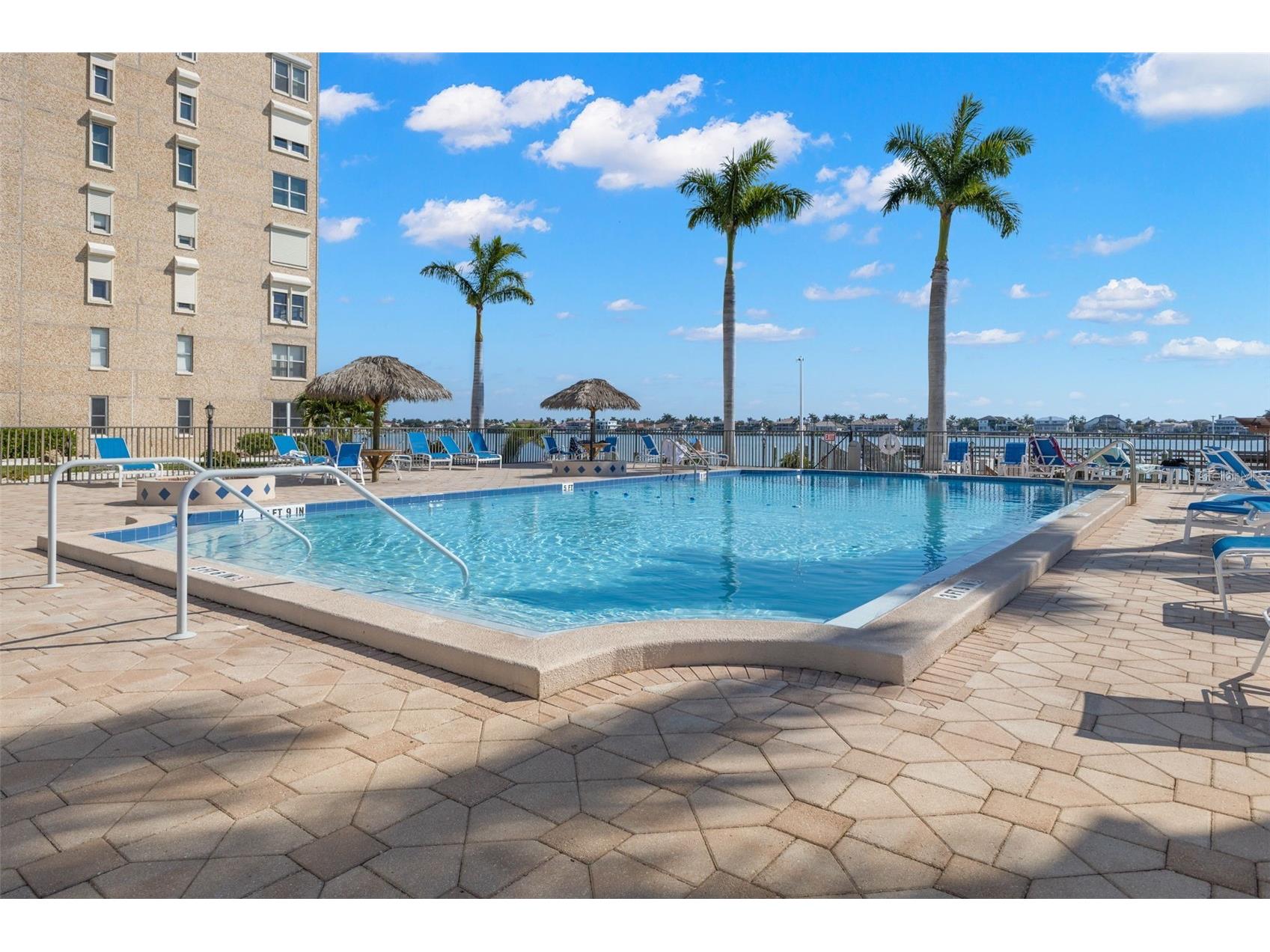 5220 Brittany Drive S #1003 Saint Petersburg FL 33715 TB8448530 image30