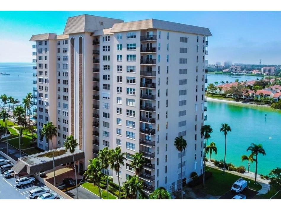 5220 Brittany Drive S #1104 Saint Petersburg FL 33715 - BOCA CIEGA BAY U8218291 image1