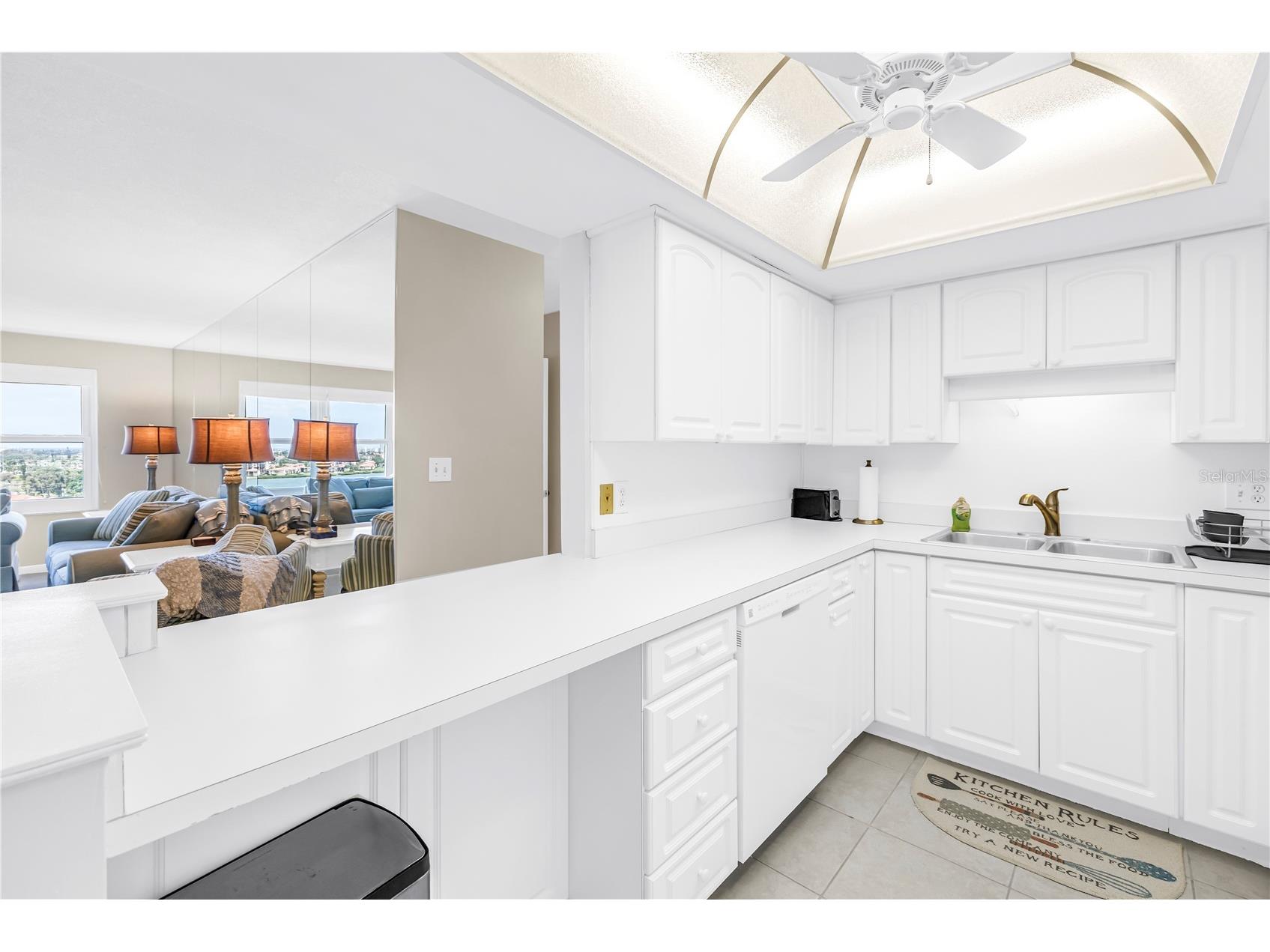 5220 Brittany Drive S #1202 Saint Petersburg FL 33715 - BOCA CIEGA BAY TB8495281 image16