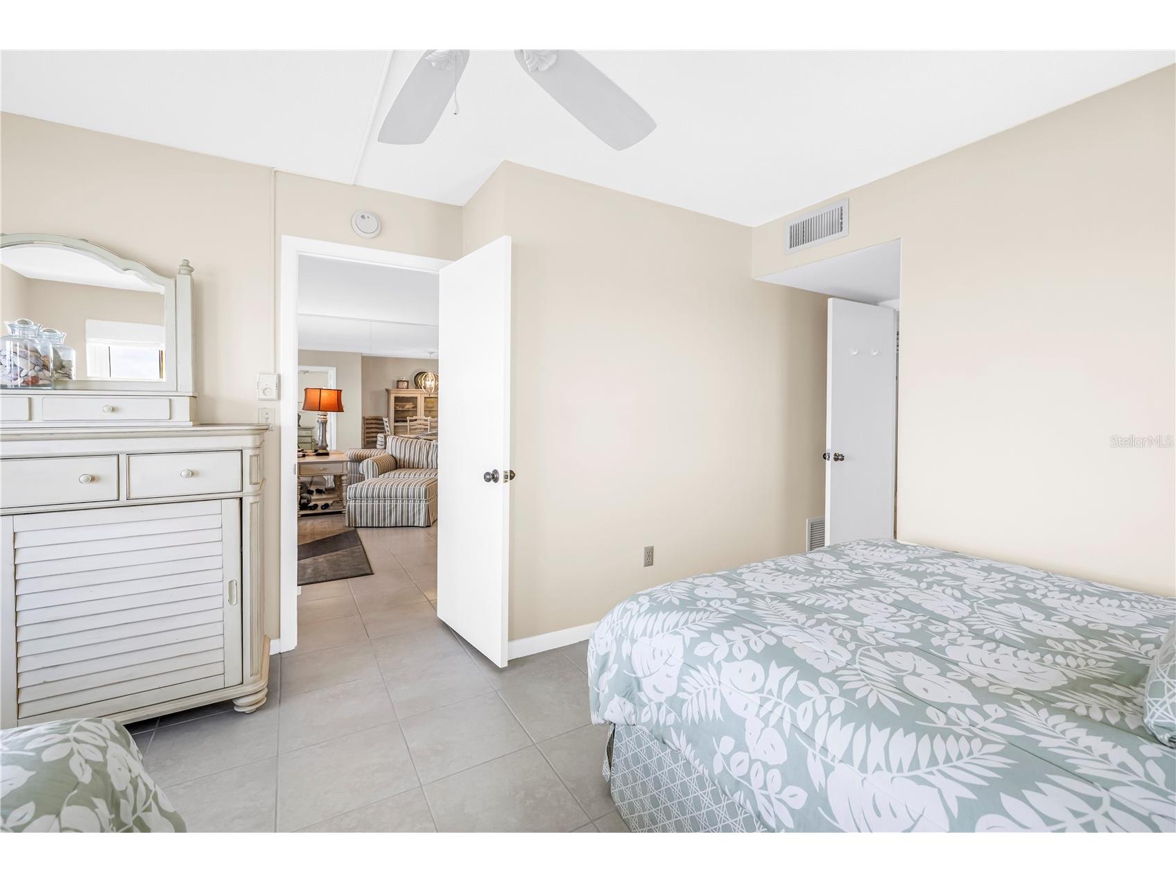 5220 Brittany Drive S #1202 Saint Petersburg FL 33715 - BOCA CIEGA BAY TB8495281 image23