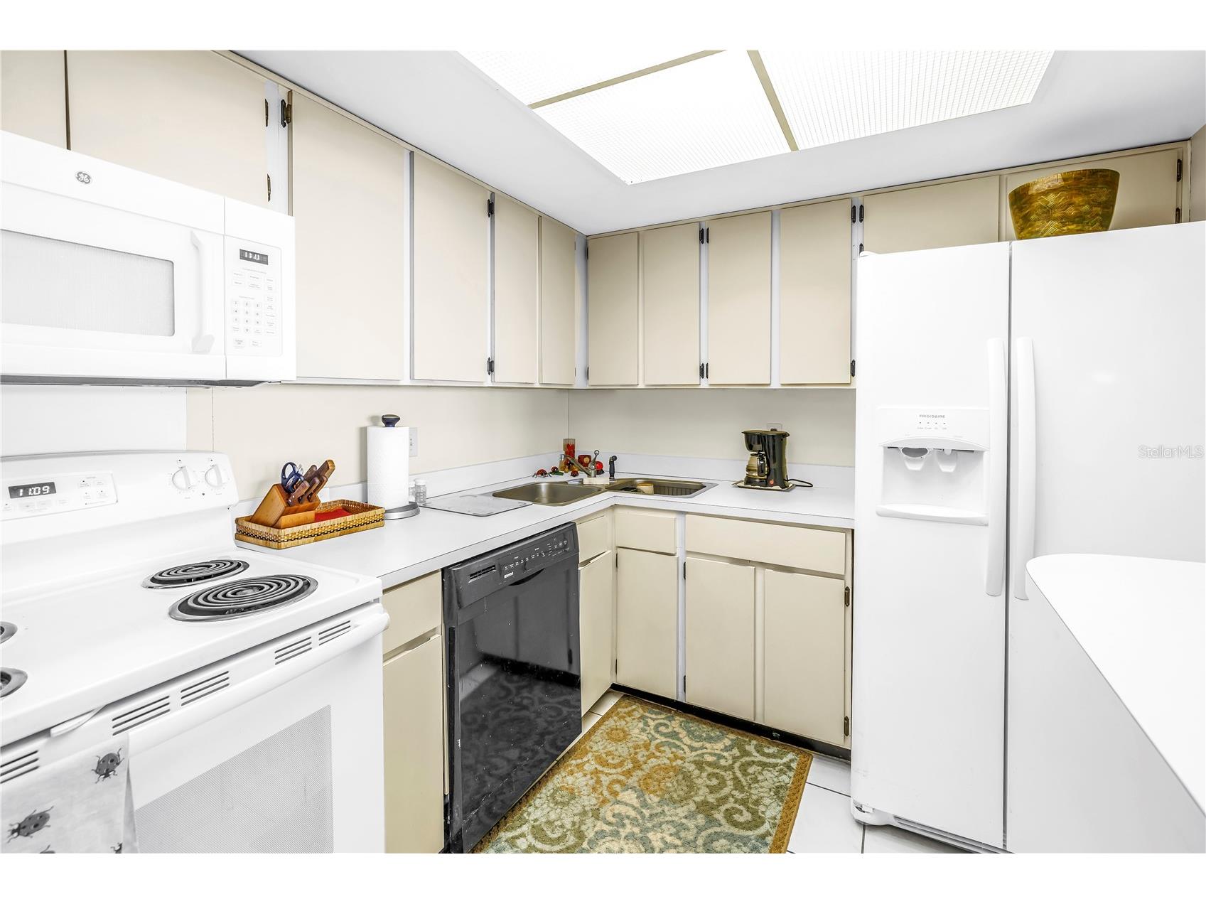 5220 Brittany Drive S #1204 Saint Petersburg FL 33715 - BOCA CIEGA BAY TB8495282 image20
