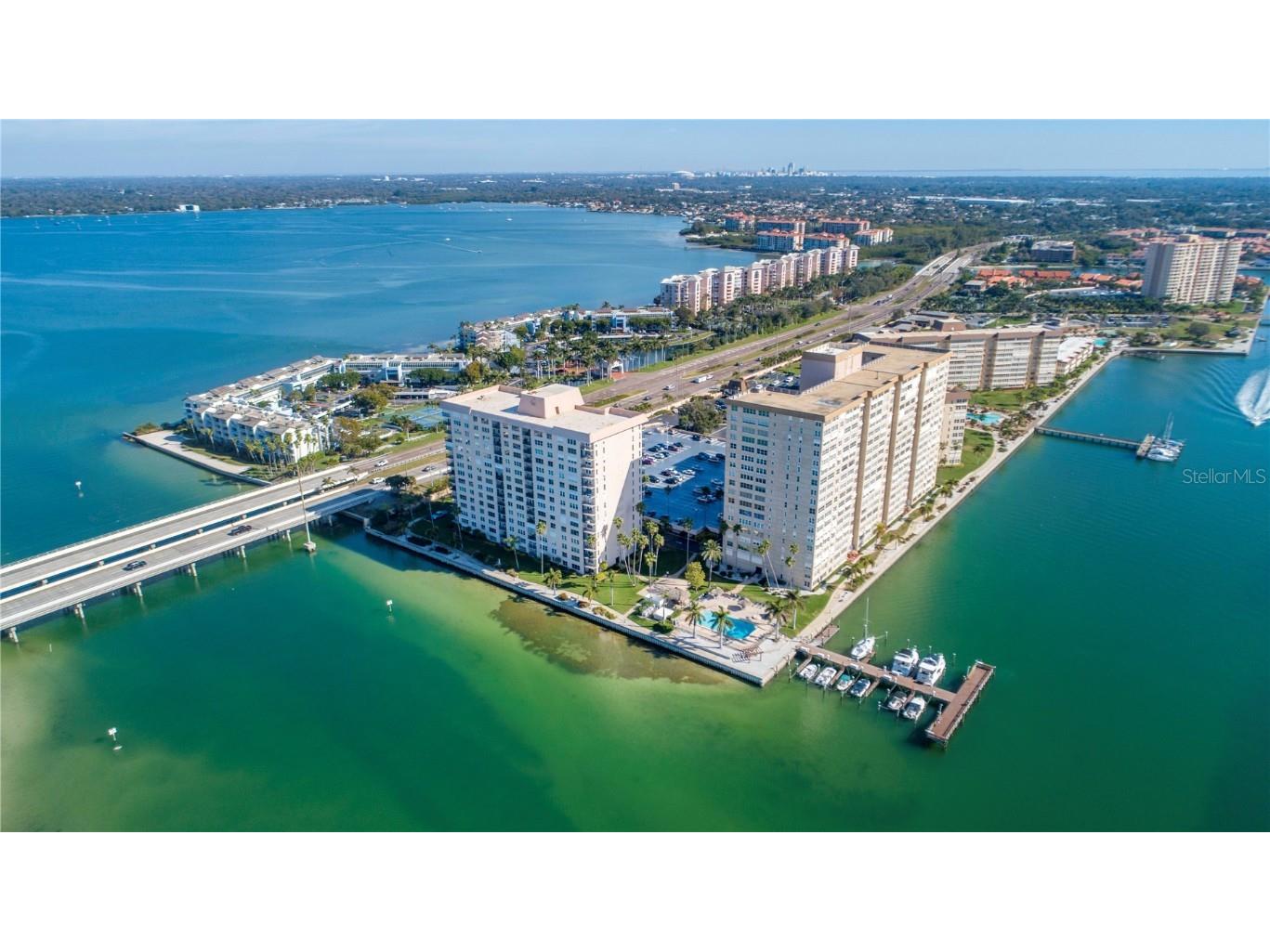 5220 Brittany Drive S #1403 Saint Petersburg FL 33715 - BOCA CIEGA BAY TB8361881 image1