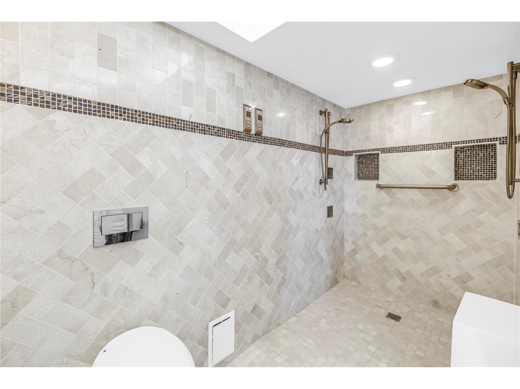 5220 Brittany Drive S #1510 Saint Petersburg FL 33715 TB8460563 image29