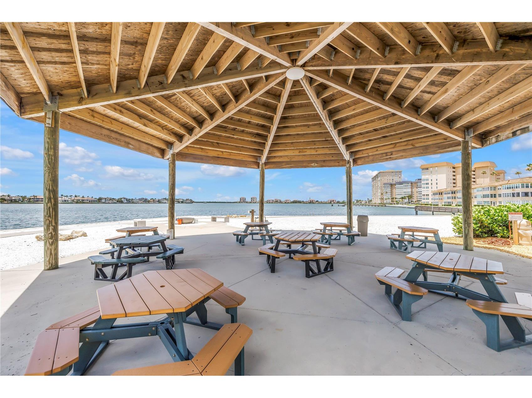 5220 Brittany Drive S #1510 Saint Petersburg FL 33715 TB8460563 image42