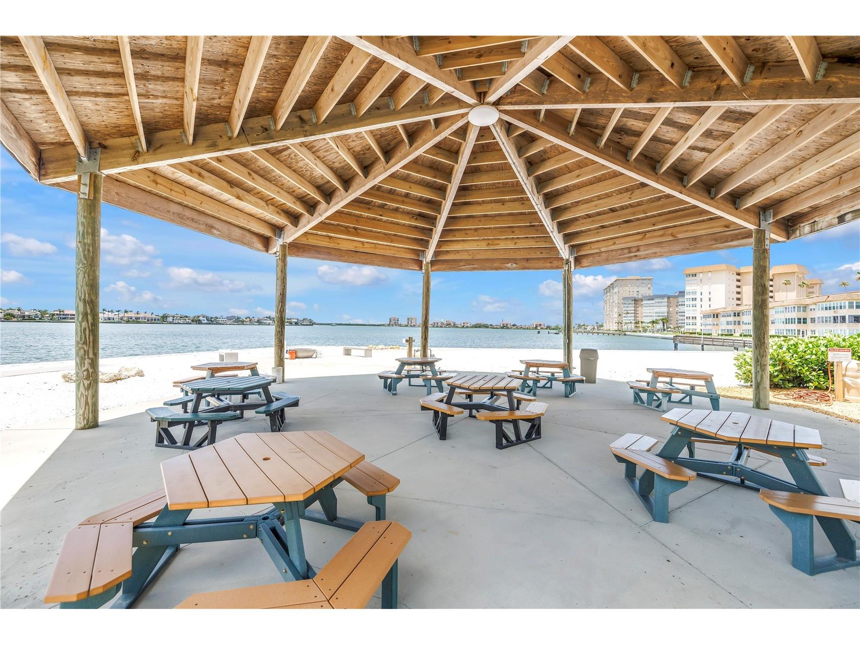 5220 Brittany Drive S #1510 Saint Petersburg FL 33715 TB8460563 image43