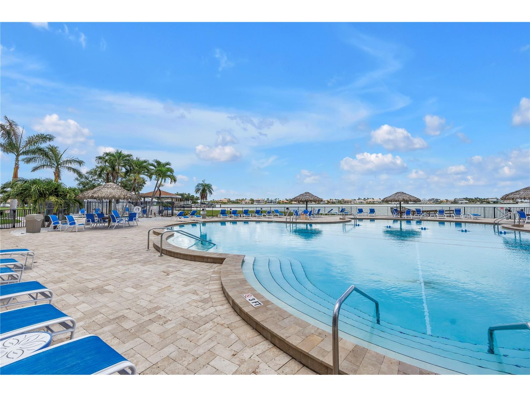 5220 Brittany Drive S #1510 Saint Petersburg FL 33715 TB8460563 image55