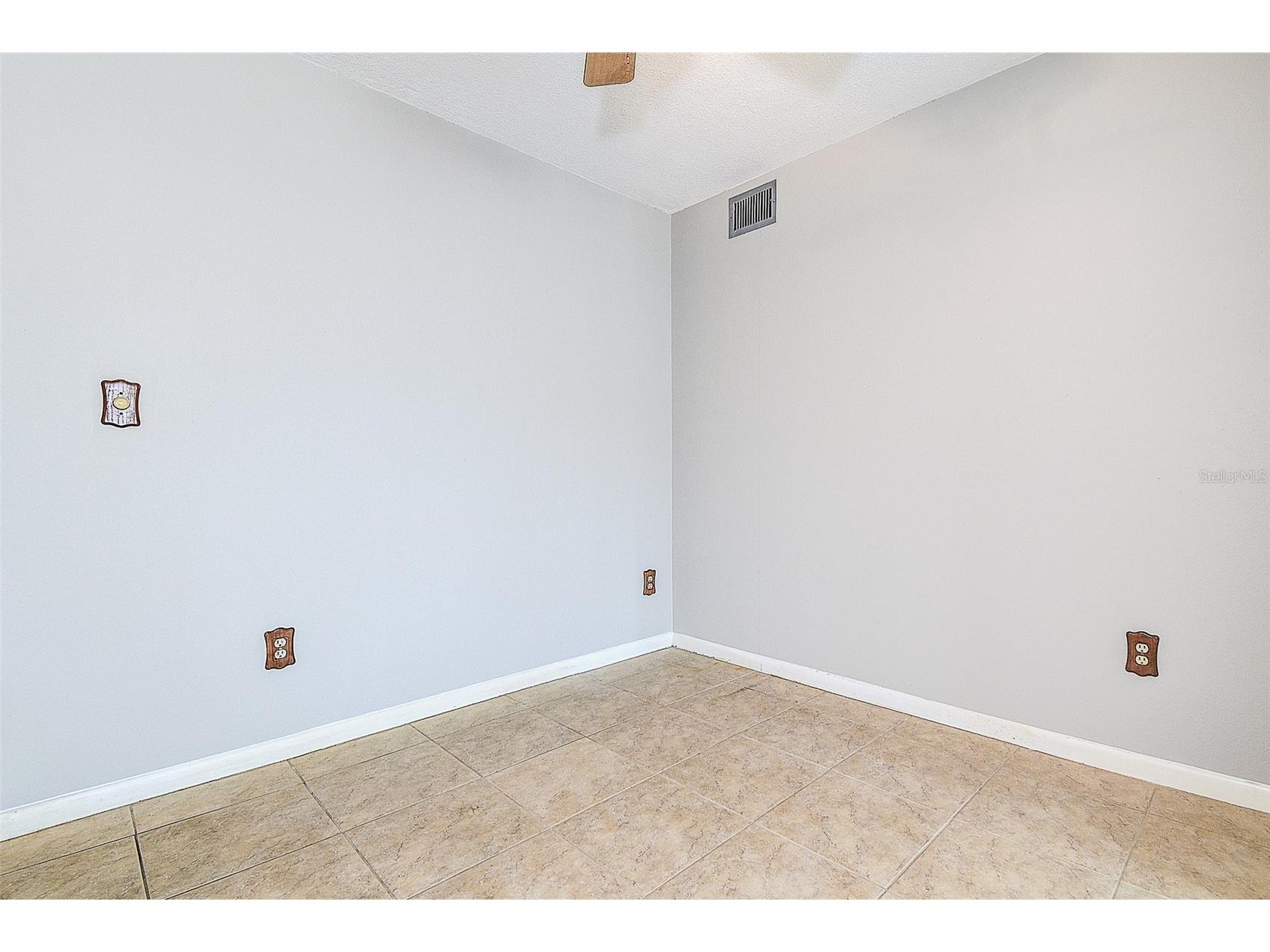 5220 Brittany Drive S #509 Saint Petersburg FL 33715 W7883450 image11