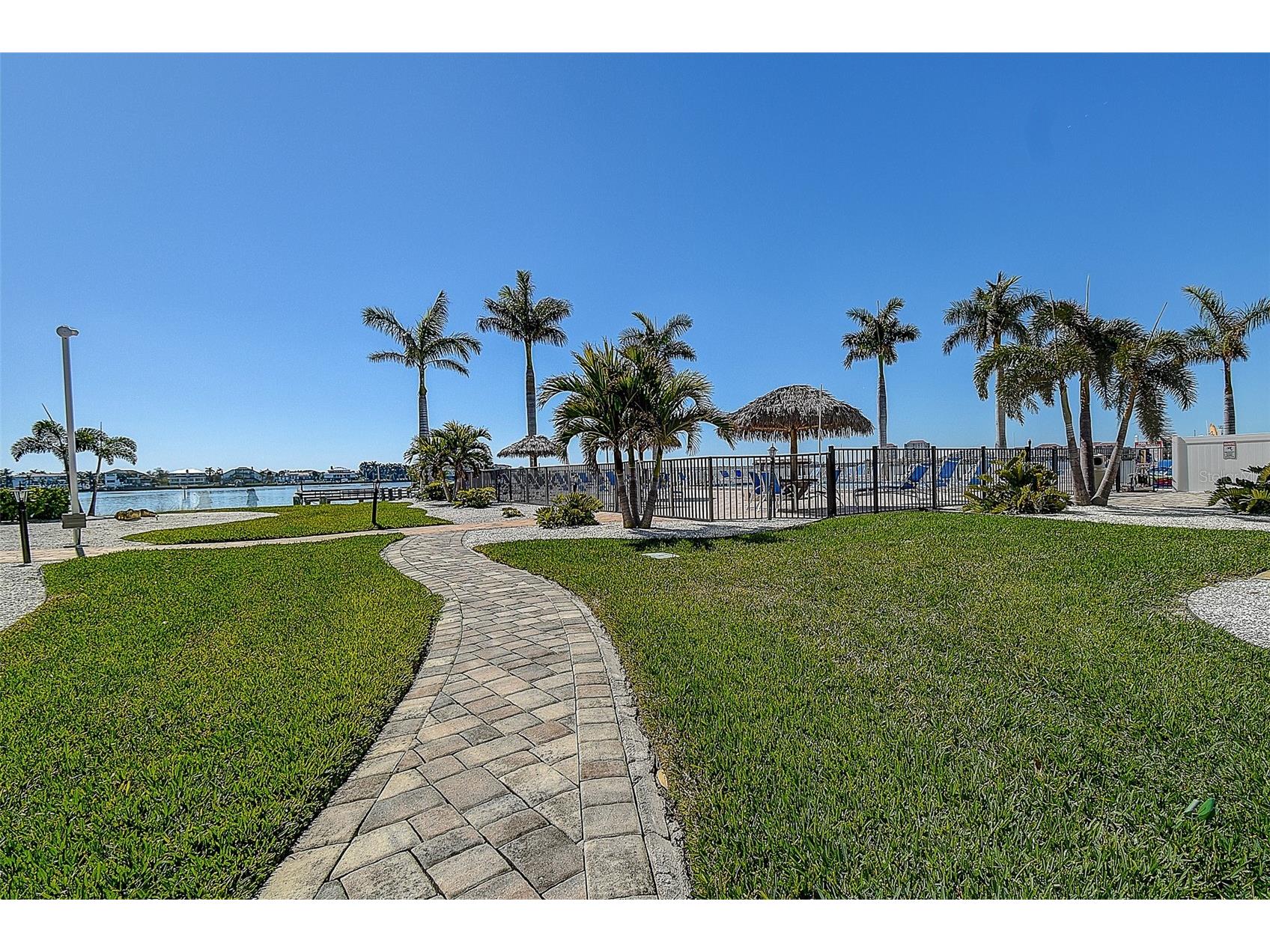 5220 Brittany Drive S #509 Saint Petersburg FL 33715 W7883450 image34