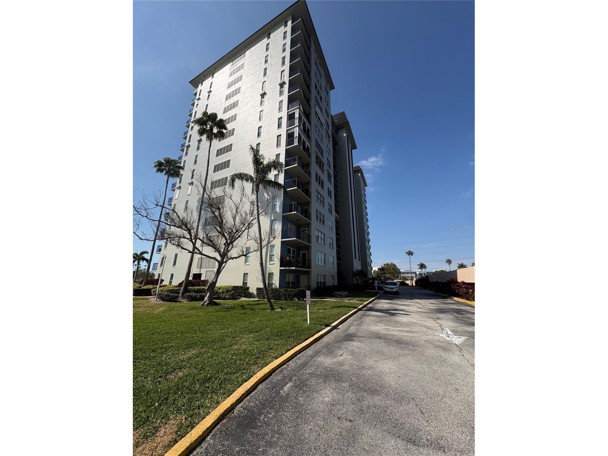 5220 Brittany Drive S #803 Saint Petersburg FL 33715 - TAMPA BAY TB8482521 image37